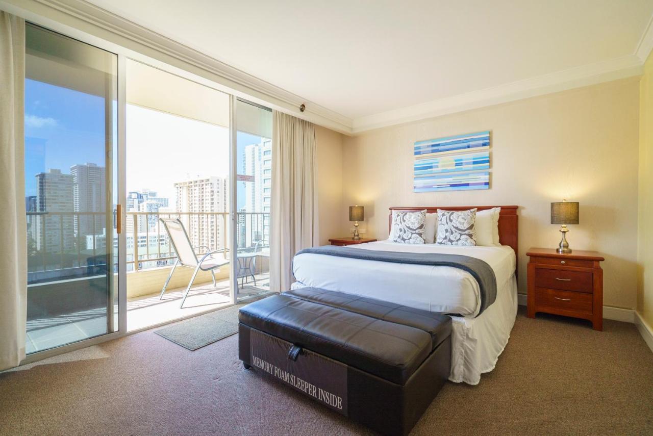 Studio Unit At The Royal Garden, In Waikiki ワイキキ・ロイヤルガーデン 호놀룰루 외부 사진