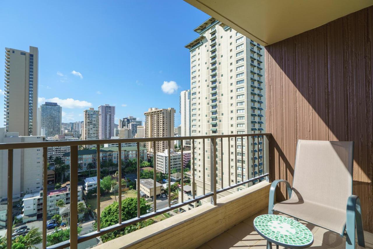 Studio Unit At The Royal Garden, In Waikiki ワイキキ・ロイヤルガーデン 호놀룰루 외부 사진